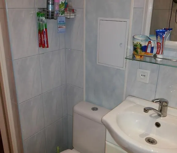 Yulia شقة نارفا